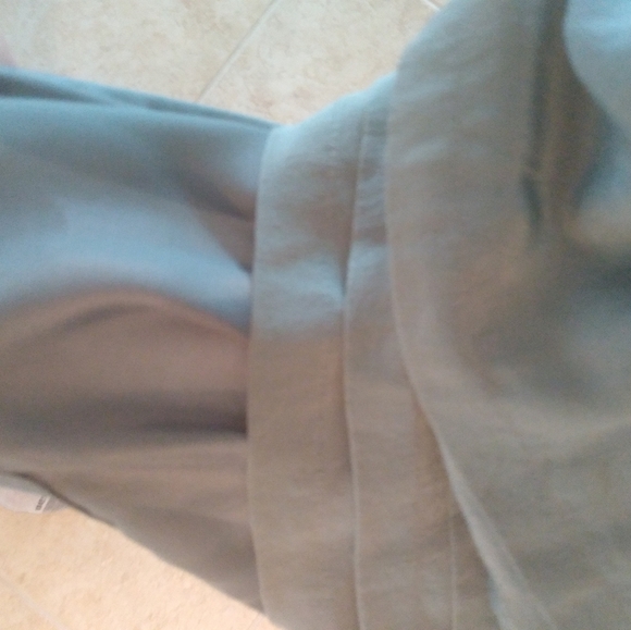 H&M Modern Classic  Mini Dress, Sage Gray,  Size 10 - Picture 6 of 9